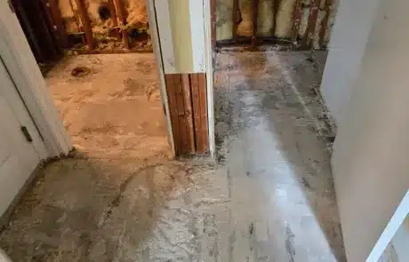 Closet-Water-Damage-Restoration-5